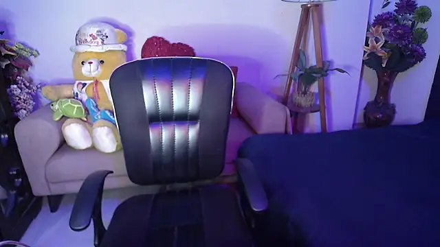 Snapshot of Most-Beautiful-Queen chatting on January 28, 2025, 12:36 am Most-Beautiful-Queen online show from January 28, 2025, 12:36 am