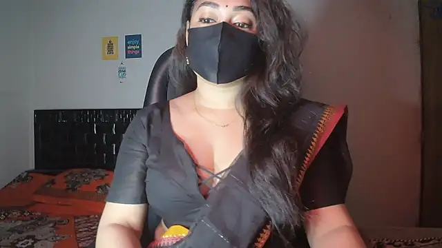 Snapshot of Most-Beautiful-Queen chatting on January 14, 2026, 7:30 pm Most-Beautiful-Queen online show from January 14, 2026, 7:30 pm