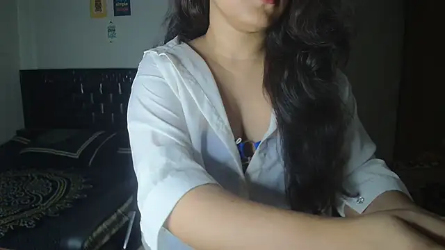 Most-Beautiful-Queen online show from April 25, 2026, 4:37 am