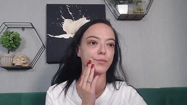 IzabelllNoir online show from September 18, 2025, 10:06 am