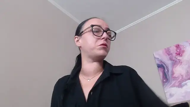IzabelllNoir online show from July 29, 2026, 7:17 am
