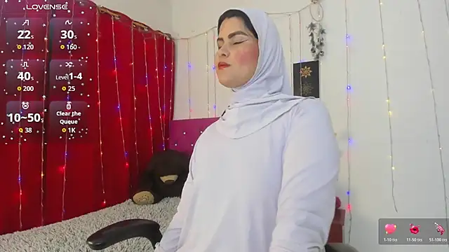 AishaAmin  online show from April 23, 2026, 12:15 pm