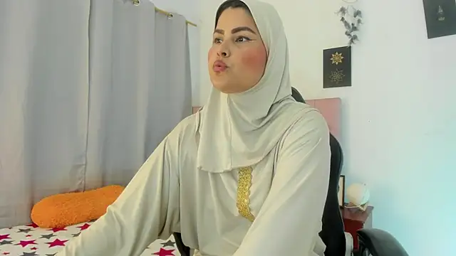 AishaAmin  online show from June 15, 2026, 12:07 pm
