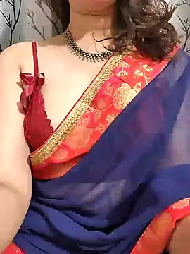 Snapshot of Brown_Maxi chatting on January 16, 2025, 5:12 pm Brown Maxi online show from January 16, 2025, 5:12 pm