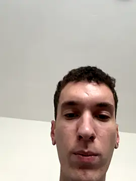 alexyourboy online show from November 2, 2025, 10:39 am