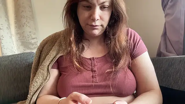 Snapshot of cumwithmee3 chatting on March 6, 2025, 11:47 am cumwithmee3 online show from March 6, 2025, 11:47 am