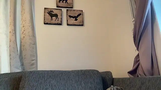 Snapshot of cumwithmee3 chatting on November 6, 2025, 1:56 pm cumwithmee3 online show from November 6, 2025, 1:56 pm