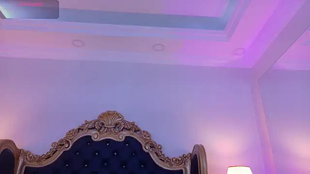 AdelinaVans online show from May 22, 2026, 11:49 am
