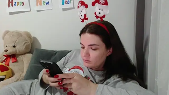  JustmeHere  online show from January 13, 2026, 8:14 pm