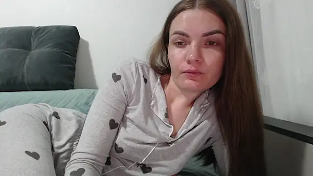  JustmeHere  online show from July 15, 2026, 7:52 pm
