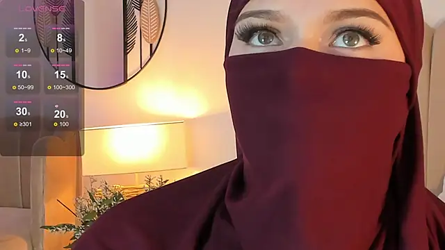 anna-henao online show from January 25, 2025, 5:40 pm