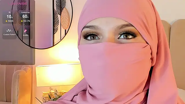 anna-henao online show from February 8, 2025, 3:00 pm