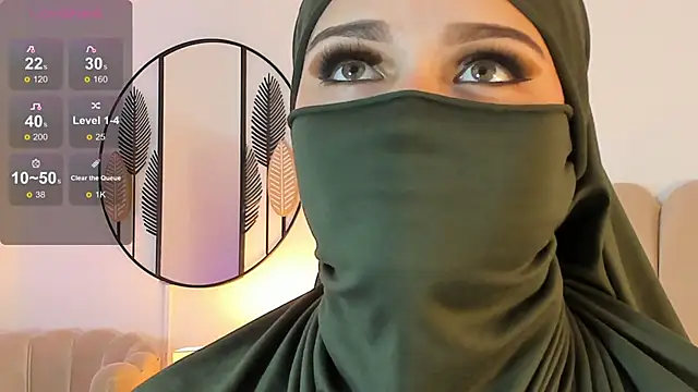 anna-henao online show from February 11, 2025, 3:29 pm