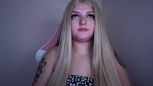 Snapshot of SweetPaige_ chatting on January 29, 2025, 9:07 pm SweetPaige online show from January 29, 2025, 9:07 pm