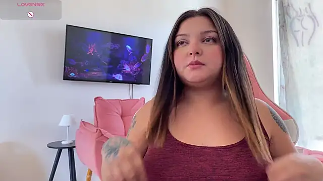 Snapshot of SweetPaige_ chatting on March 14, 2025, 6:07 pm SweetPaige online show from March 14, 2025, 6:07 pm