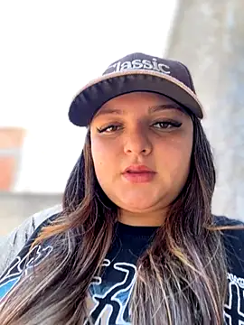 Snapshot of SweetPaige_ chatting on October 15, 2025, 3:01 pm SweetPaige online show from October 15, 2025, 3:01 pm