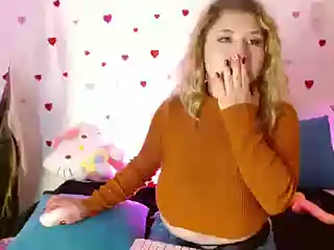 Snapshot of kittycatw chatting on February 6, 2025, 4:58 pm kittycatw online show from February 6, 2025, 4:58 pm