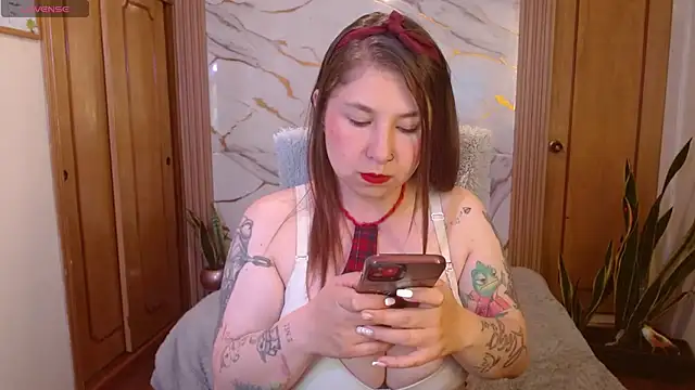 Snapshot of kittycatw chatting on July 23, 2026, 8:45 am kittycatw online show from July 23, 2026, 8:45 am