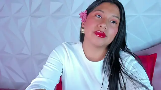 Snapshot of LinnaGardenia chatting on December 25, 2024, 12:47 pm LinnaGardenia online show from December 25, 2024, 12:47 pm