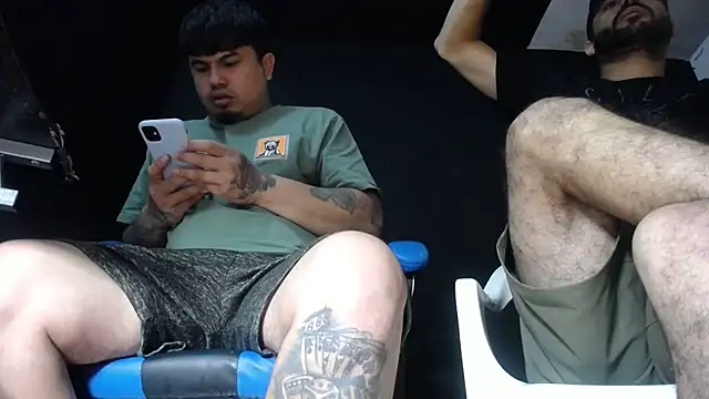 Snapshot of DickMasterfindom chatting on June 11, 2026, 2:53 am DickMasterfindom online show from June 11, 2026, 2:53 am