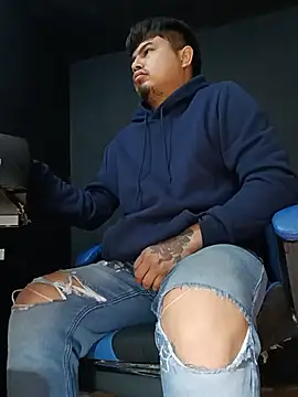 Snapshot of DickMasterfindom chatting on July 26, 2026, 3:25 am DickMasterfindom online show from July 26, 2026, 3:25 am