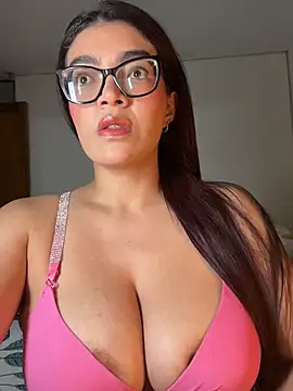 kathii95 online show from April 30, 2026, 1:34 am