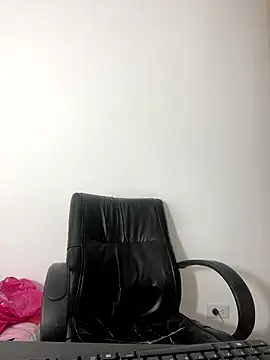 Alanna atm  online show from January 8, 2026, 3:58 pm