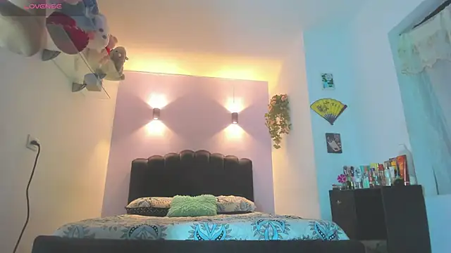 Snapshot of Sofia_Clauss_ chatting on June 3, 2026, 4:15 am Sofia Clauss online show from June 3, 2026, 4:15 am