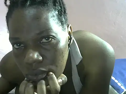 Snapshot of Bitty_baby chatting on December 14, 2024, 6:24 am Bitty baby online show from December 14, 2024, 6:24 am