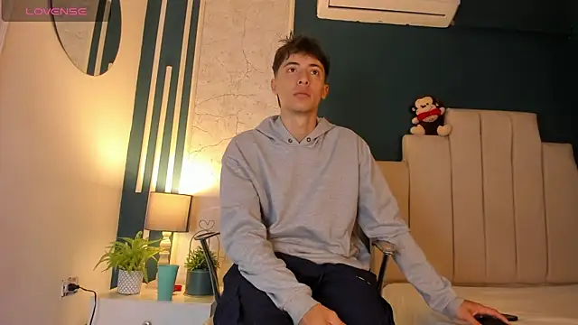 Snapshot of AlessandroDybala chatting on January 31, 2025, 12:29 pm AlessandroDybala online show from January 31, 2025, 12:29 pm