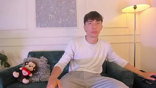 Snapshot of AlessandroDybala chatting on September 9, 2025, 12:15 pm AlessandroDybala online show from September 9, 2025, 12:15 pm