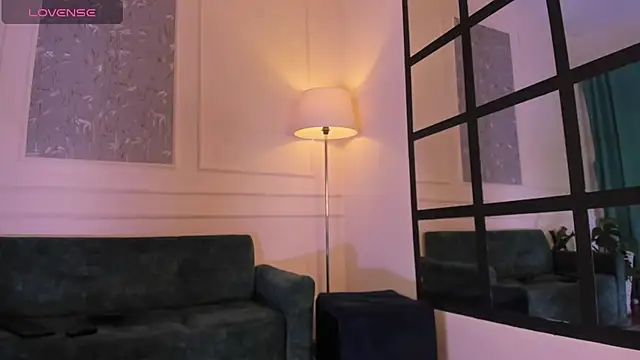 Snapshot of AlessandroDybala chatting on November 22, 2025, 12:37 pm AlessandroDybala online show from November 22, 2025, 12:37 pm