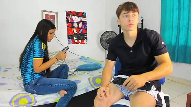 Snapshot of AlessandroDybala chatting on June 24, 2026, 12:48 pm AlessandroDybala online show from June 24, 2026, 12:48 pm