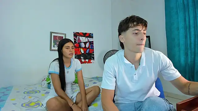 Snapshot of AlessandroDybala chatting on July 9, 2026, 12:42 pm AlessandroDybala online show from July 9, 2026, 12:42 pm