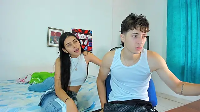 Snapshot of AlessandroDybala chatting on July 18, 2026, 1:04 pm AlessandroDybala online show from July 18, 2026, 1:04 pm