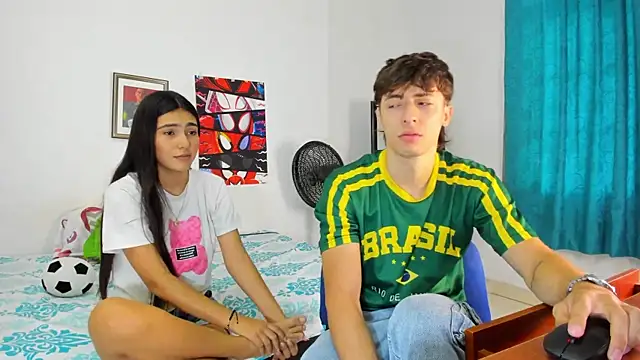 Snapshot of AlessandroDybala chatting on July 24, 2026, 12:36 pm AlessandroDybala online show from July 24, 2026, 12:36 pm