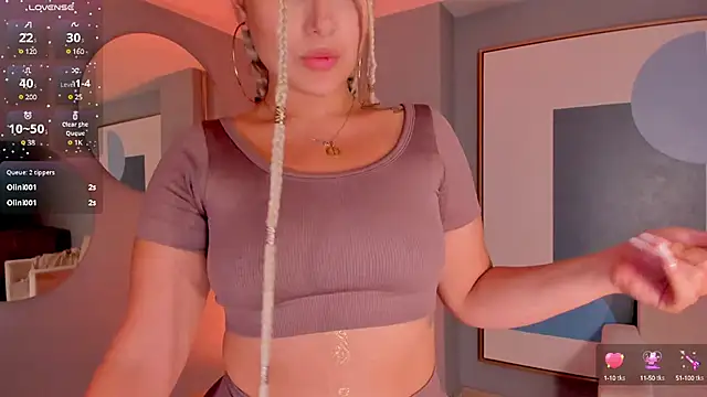 AnnaBrooks1 online show from February 25, 2025, 7:58 pm