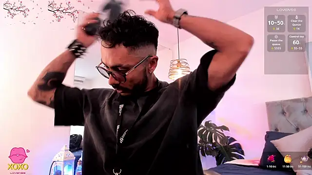 Snapshot of Tom_cooper_ chatting on November 7, 2025, 12:16 pm Tom cooper online show from November 7, 2025, 12:16 pm