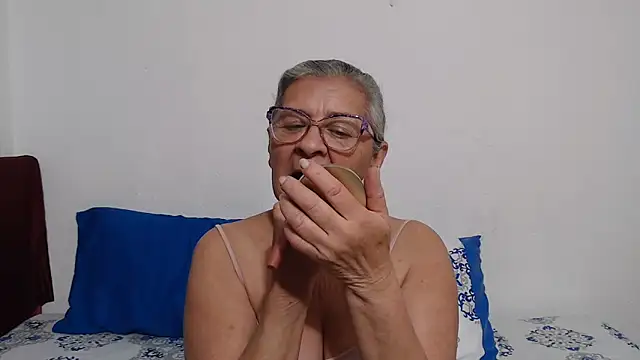 Snapshot of candy_mature_ chatting on May 8, 2026, 10:26 pm candy mature online show from May 8, 2026, 10:26 pm