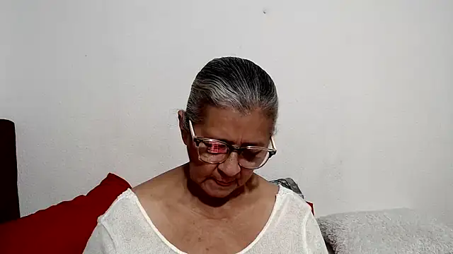 Snapshot of candy_mature_ chatting on May 24, 2026, 12:37 am candy mature online show from May 24, 2026, 12:37 am