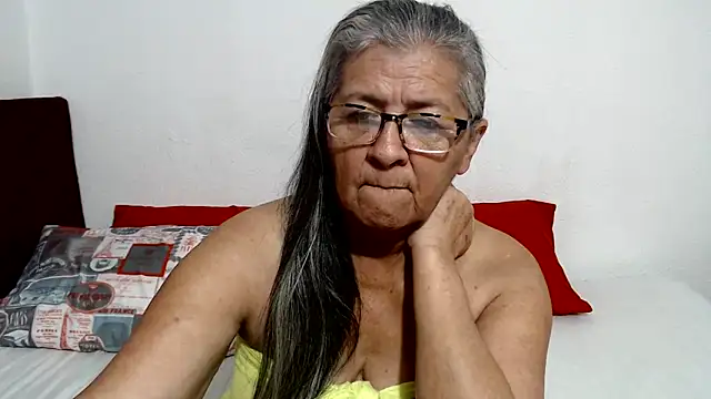 Snapshot of candy_mature_ chatting on May 31, 2026, 12:12 pm candy mature online show from May 31, 2026, 12:12 pm