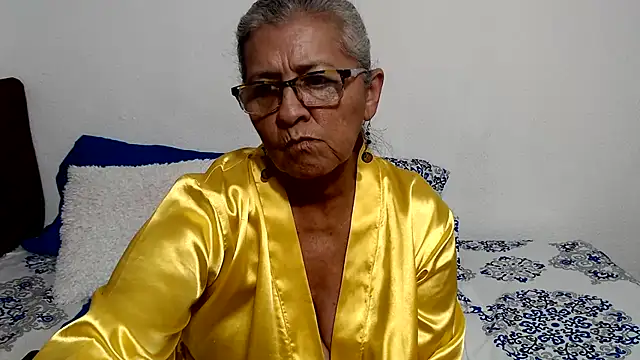 Snapshot of candy_mature_ chatting on June 3, 2026, 11:43 pm candy mature online show from June 3, 2026, 11:43 pm