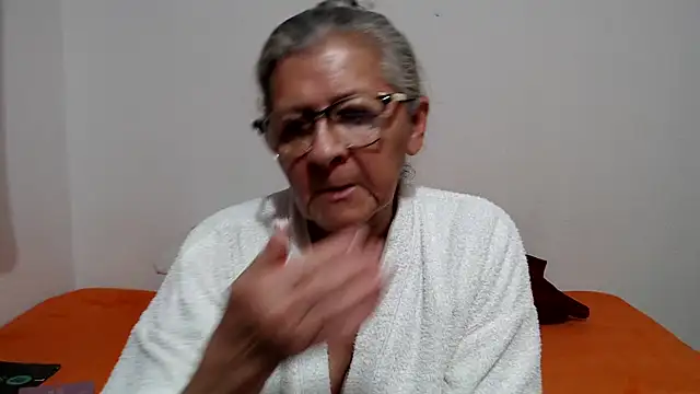 Snapshot of candy_mature_ chatting on July 17, 2026, 10:47 pm candy mature online show from July 17, 2026, 10:47 pm