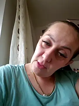 AvaLloyd online show from March 15, 2025, 5:19 am