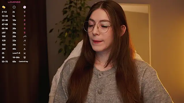 Snapshot of Ester_Hill chatting on November 26, 2025, 4:57 am Ester Hill online show from November 26, 2025, 4:57 am