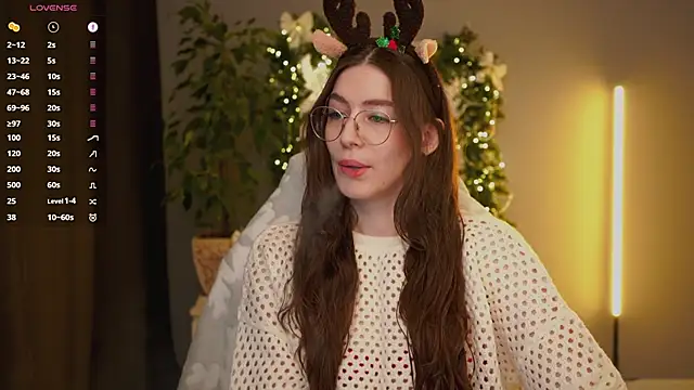 Snapshot of Ester_Hill chatting on December 22, 2025, 1:57 am Ester Hill online show from December 22, 2025, 1:57 am