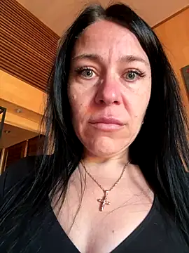 CuteNata online show from November 4, 2025, 10:03 am