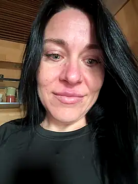 CuteNata online show from December 1, 2025, 8:52 am