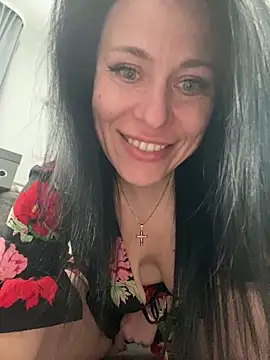 CuteNata online show from April 26, 2026, 10:24 am