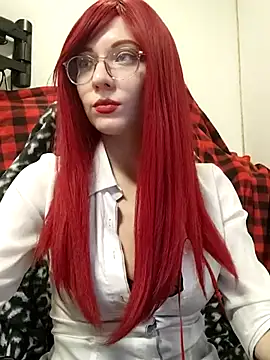 ElliMoor online show from March 5, 2025, 12:33 pm